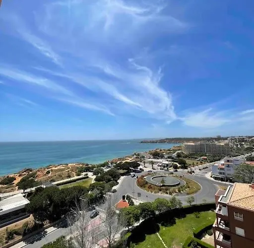 2 Bed Beachfront With Pool And Ocean View