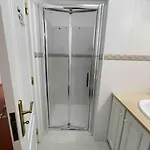 2 Bed Beachfront With Pool And Ocean View * 波尔蒂芒