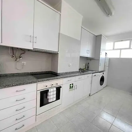 2 Bed Beachfront With Pool And Ocean View 公寓 波尔蒂芒